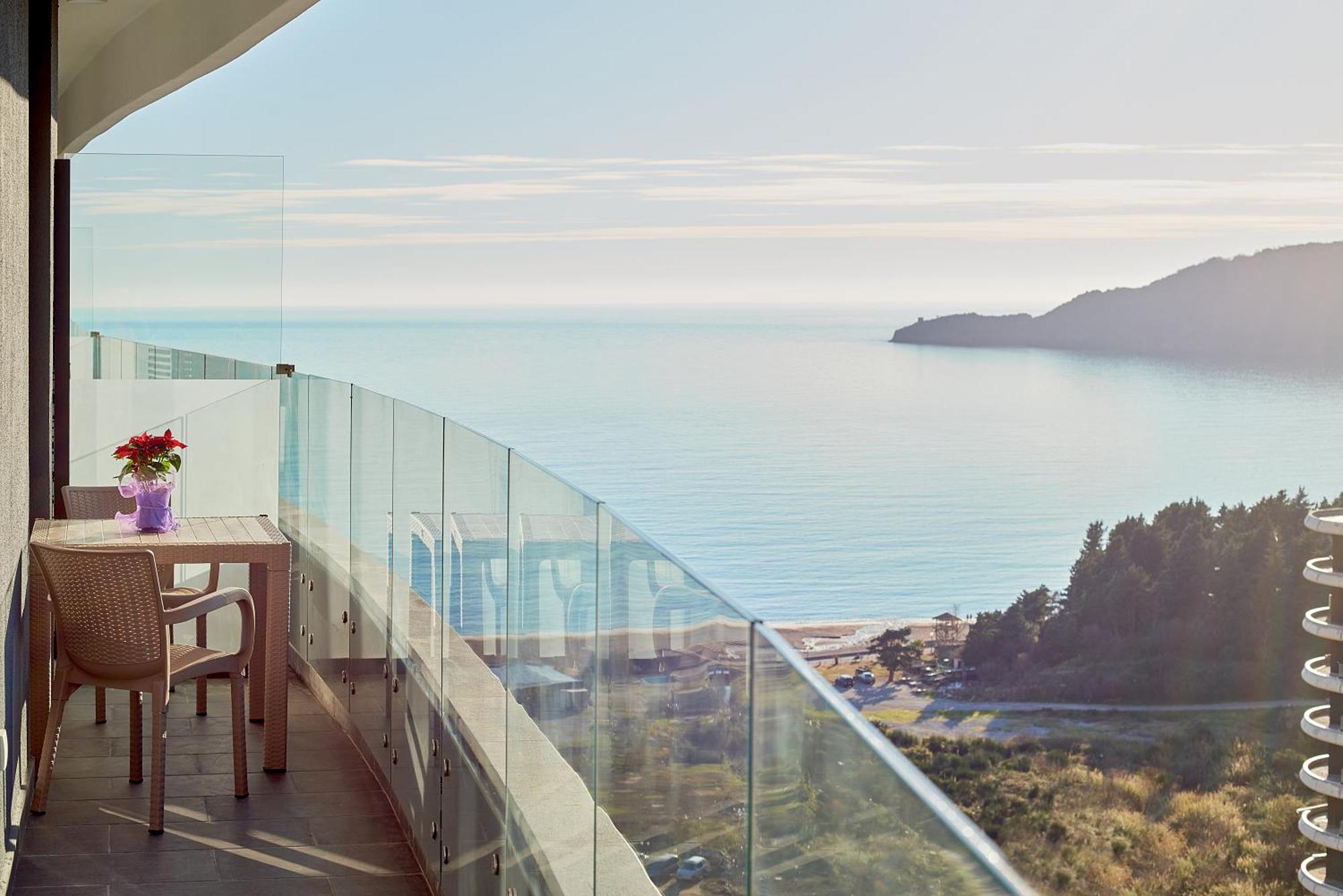 Skyline Resort Becici  Bagian luar foto