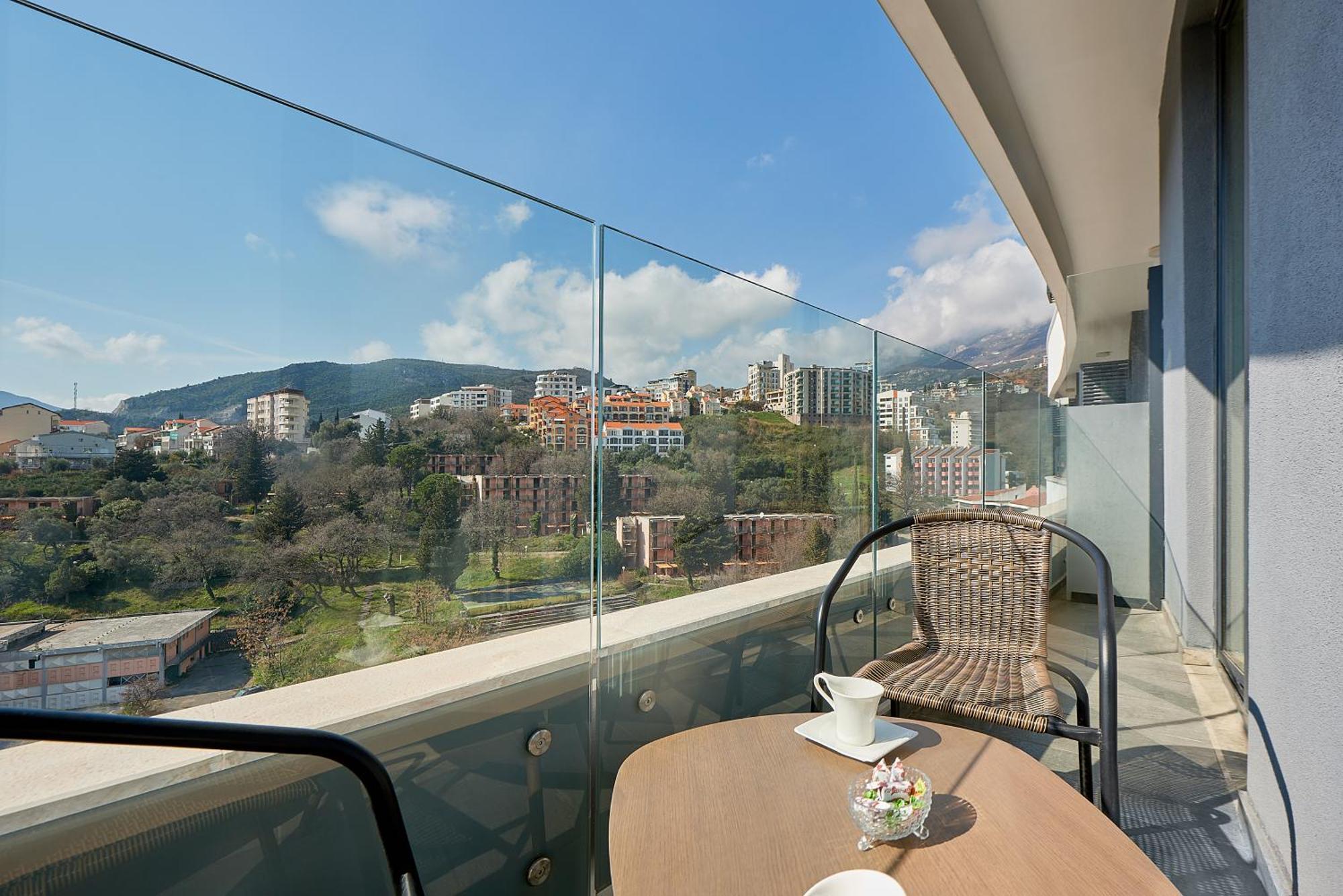Skyline Resort Becici  Bagian luar foto
